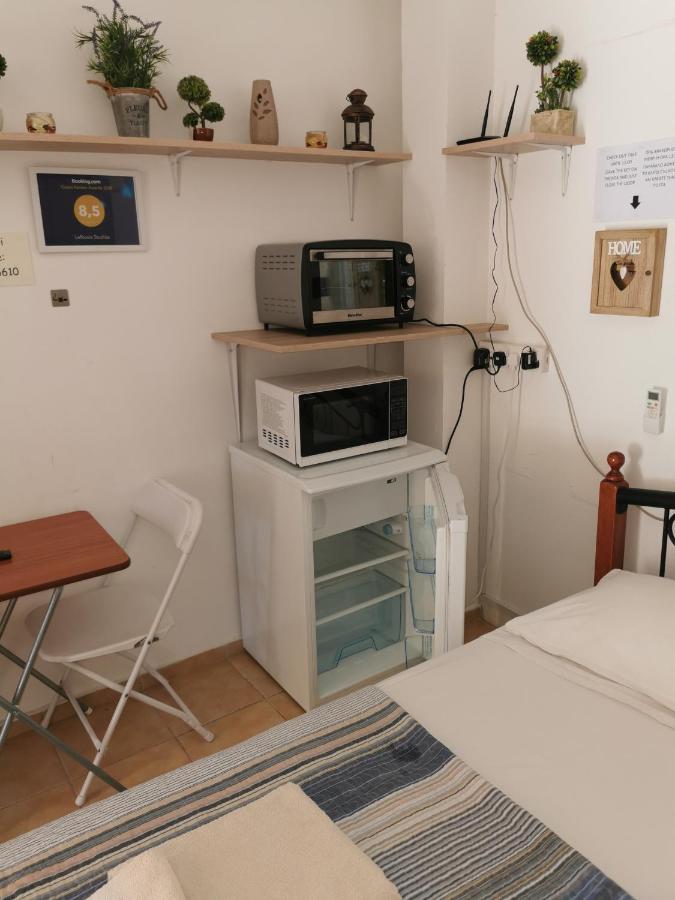 Nicosia Rooms Studios Bagian luar foto
