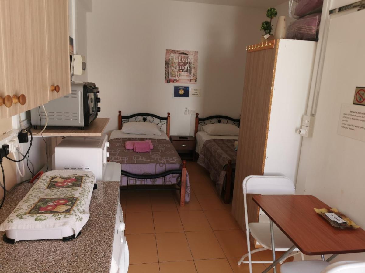 Nicosia Rooms Studios Bagian luar foto